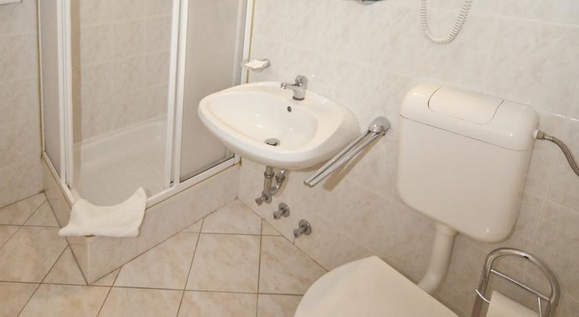 Hotel Astoria 3*