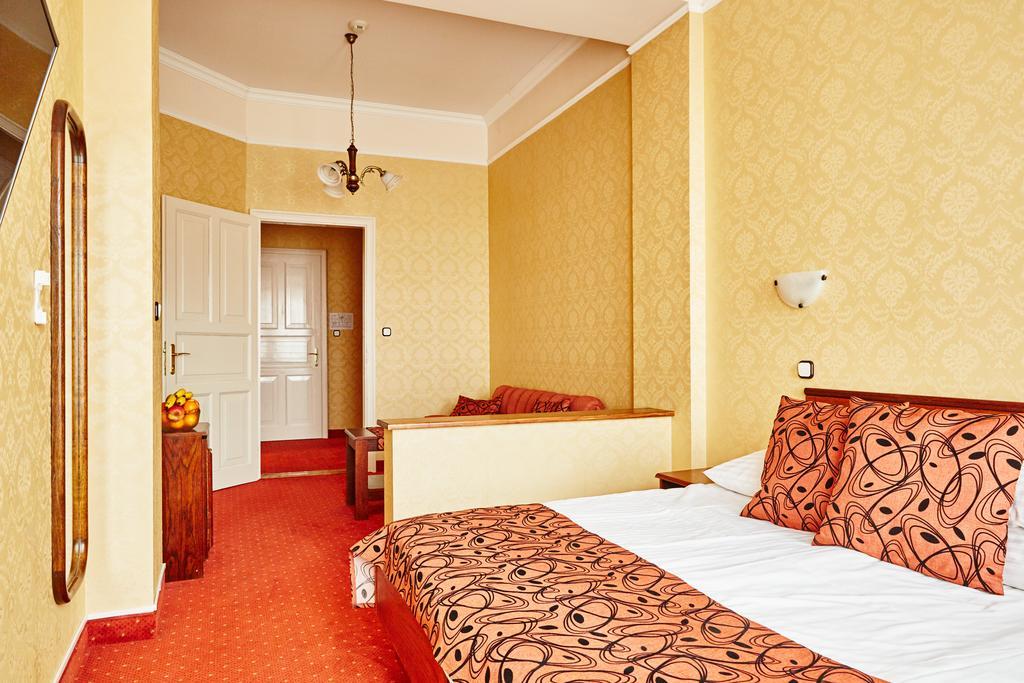 Hotel Astoria